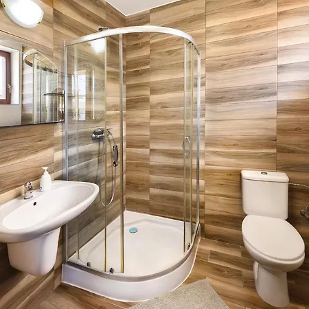 Pod Zamkom-boleraz Bélaház