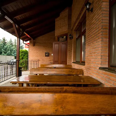 Pod Zamkom-boleraz Vendégház Bélaház